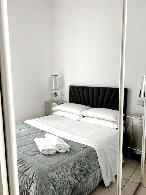 Hotel Virginia Apartaments - Stazione Termini Roma Exterior foto